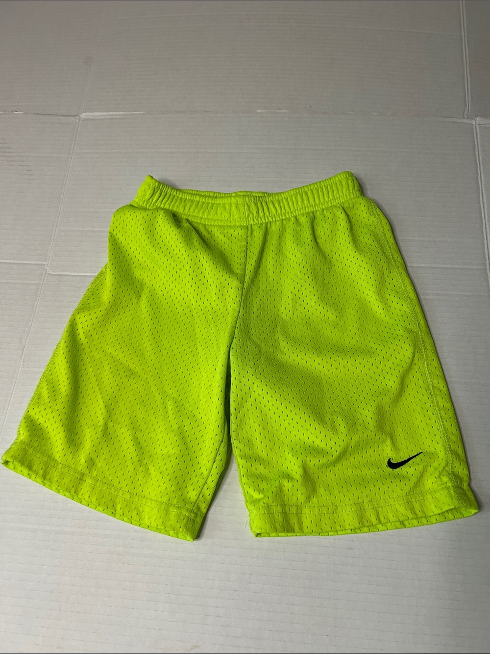 Nike Boys Size 7 Lined Neon Lime Performance Shorts embroidered logo